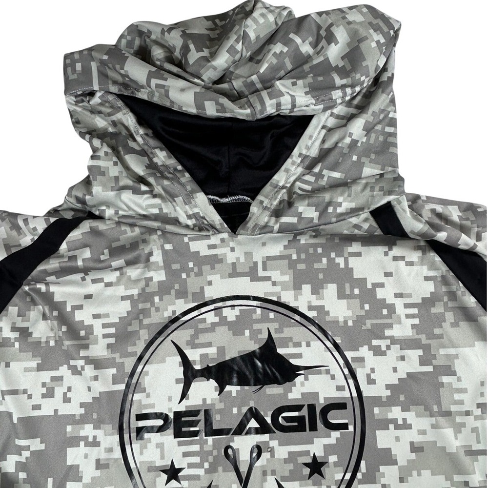 Pelagic Mens Digital Camo Performance Fishing Hoodie Grey Black Sun Shirt XL